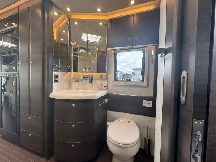 Fahrzeugbild Concorde Liner 990 GI MEGAVOLL*150.000 EUR sparen* #11