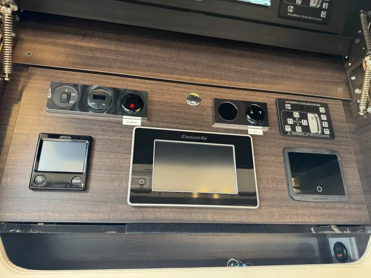 Fahrzeugbild Concorde Liner 990 GI MEGAVOLL*150.000 EUR sparen* #14