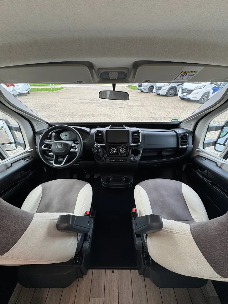 Fahrzeugbild Forster A 699 VB, MJ25, SAT, TV, LITHUM, SOLAR,... #26