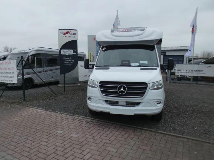 Fahrzeugbild Carthago chic c-line T 4.9 LE Leder Alde Wechselrichter #1