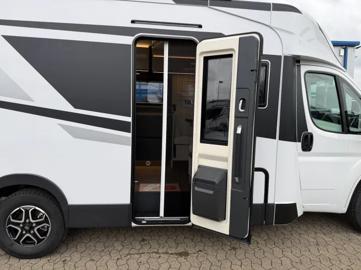 Fahrzeugbild Mobilvetta Kea P86, MJ26, KLIMA, SAT, TV, SOLAR, LITHIUM #15