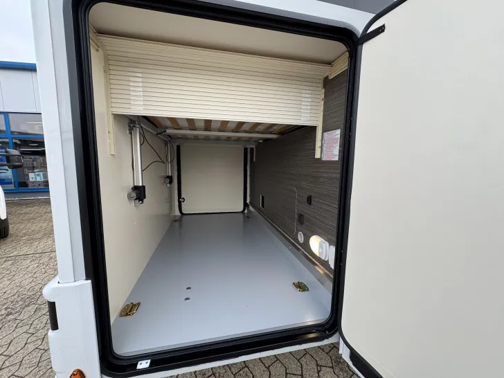 Fahrzeugbild Forster Integriert I 745 QF, 26, LITHIUM, SOLAR, TV #15