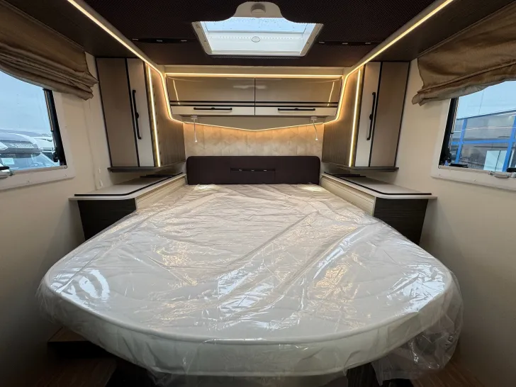 Fahrzeugbild Forster Integriert I 745 QF, 26, LITHIUM, SOLAR, TV #32