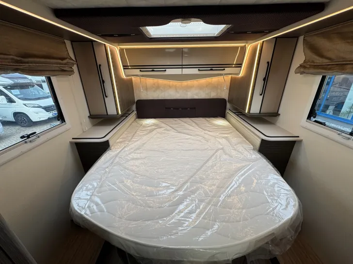 Fahrzeugbild Forster Integriert I 745 QF, 26, LITHIUM, SOLAR, TV #33