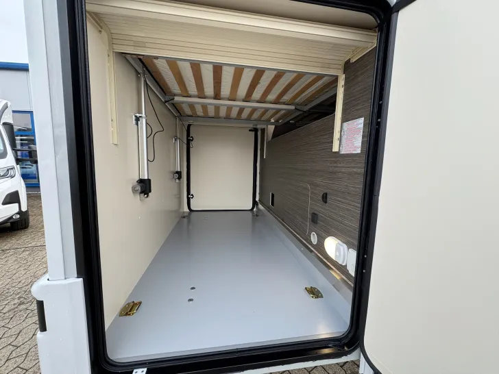 Fahrzeugbild Forster Integriert I 745 QF, 26, LITHIUM, SOLAR, TV #39