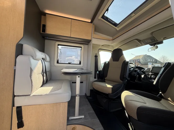 Fahrzeugbild GIOTTILINE Compact CX60 Premiere, AUTOMATIK, SOLAR, ... #12