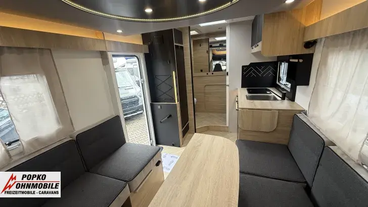 Fahrzeugbild Chausson Teilintegrierte 640 Titanium Line Abstandstempomat #7