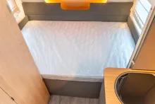 Fahrzeugbild LMC Tandero 430 D *Querbett*Glattblech*Therme*LMF* #12
