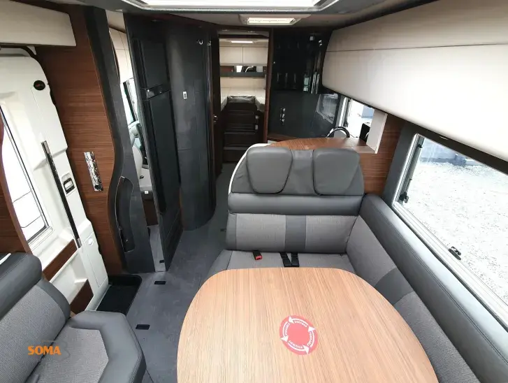 Fahrzeugbild Carthago chic c-line I 4.9 LE L POLARPAKET OHNE HUBBETT #8