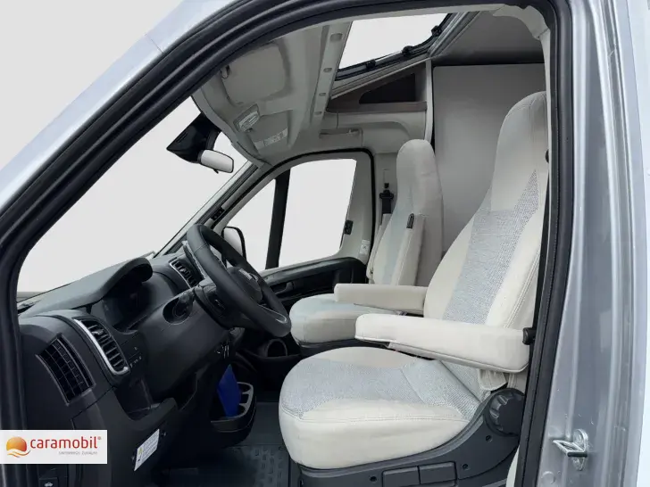 Fahrzeugbild Carado V347 Pro+ RFK/Navi/Markise/Clever Lift Bett #6