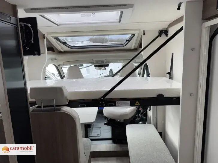 Fahrzeugbild Carado V347 Pro+ RFK/Navi/Markise/Clever Lift Bett #13