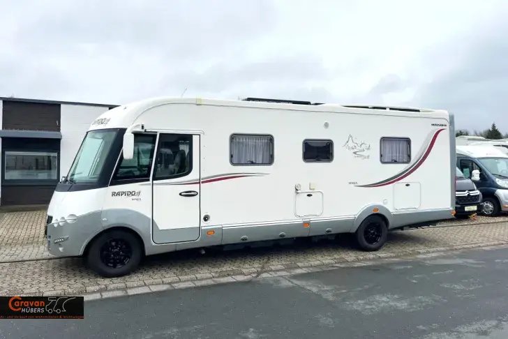 Fahrzeugbild Rapido Serie 9 9005 DFH #1