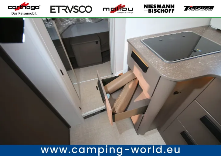 Fahrzeugbild Bürstner B66 732 TD #44