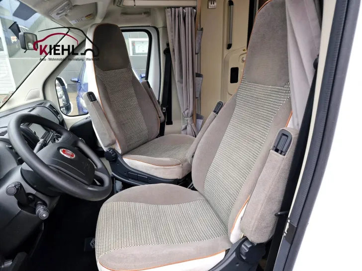 Fahrzeugbild Glücksmobil T 660 *SAT+TV*Duo-Control*AHK*1. Hand* #10