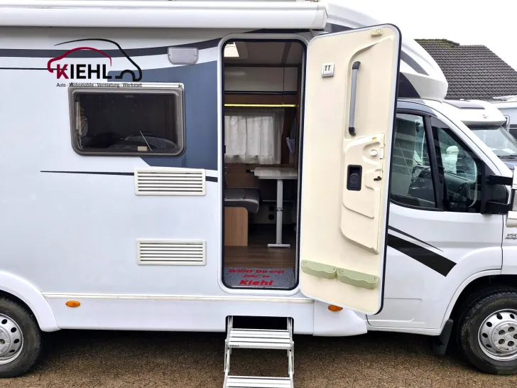 Fahrzeugbild Glücksmobil T 660 *SAT+TV*Duo-Control*AHK*1. Hand* #12