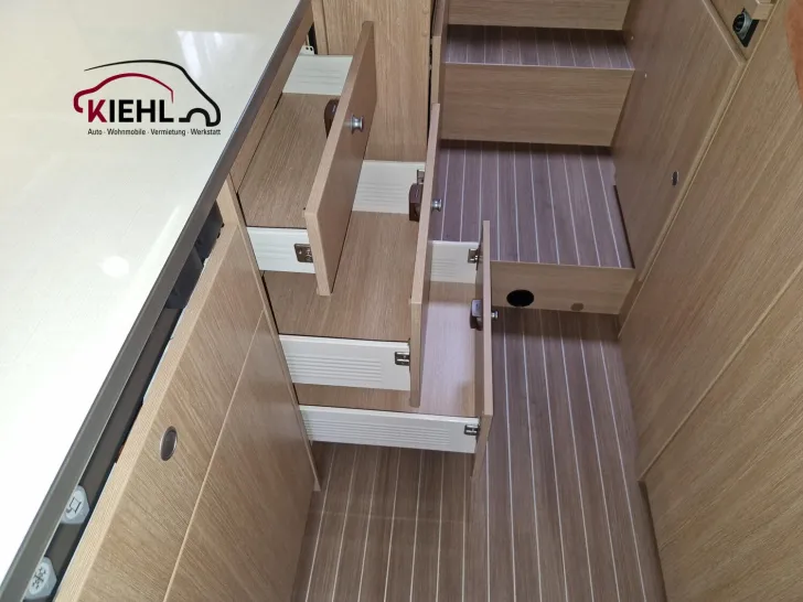 Fahrzeugbild Glücksmobil T 660 *SAT+TV*Duo-Control*AHK*1. Hand* #19