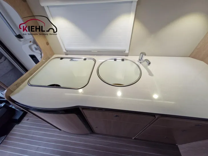 Fahrzeugbild Glücksmobil T 660 *SAT+TV*Duo-Control*AHK*1. Hand* #23