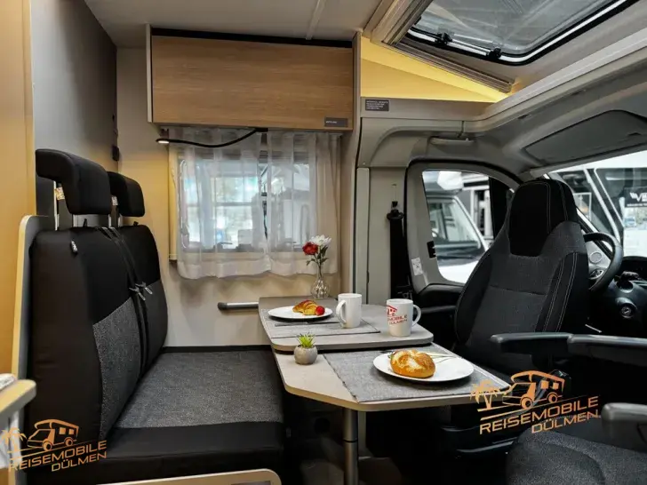 Fahrzeugbild LMC Tracer V 670 Automatik #10