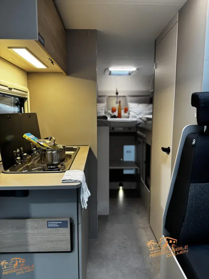 Fahrzeugbild LMC Tracer V 670 Automatik #14