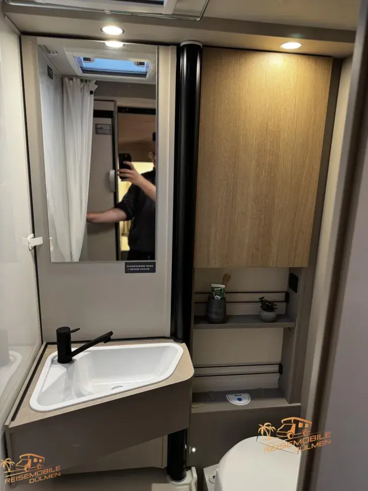 Fahrzeugbild LMC Tracer V 670 Automatik #21