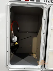 Fahrzeugbild LMC Tracer V 670 Automatik #26