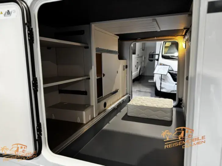 Fahrzeugbild LMC Tracer V 670 Automatik #28