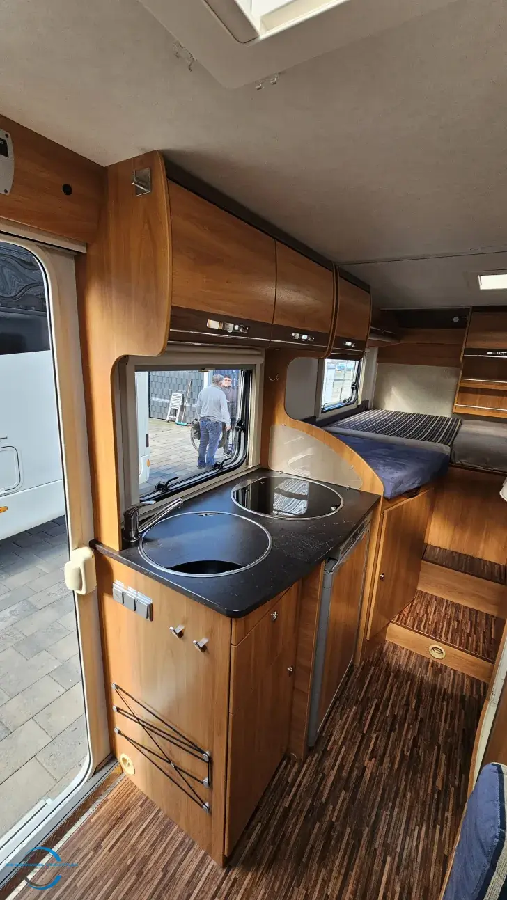 Fahrzeugbild Hymer Van 562 Silverline Grüne Plakete #11