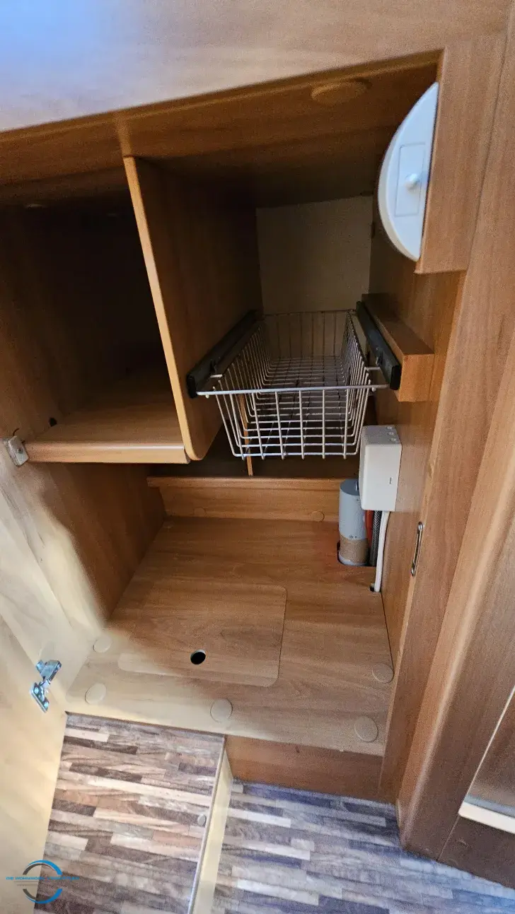 Fahrzeugbild Hymer Van 562 Silverline Grüne Plakete #18