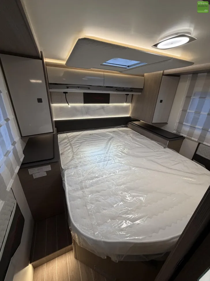 Fahrzeugbild Roller Team Zefiro Power Edition 266 TL 400W Solar 2xLithium #21