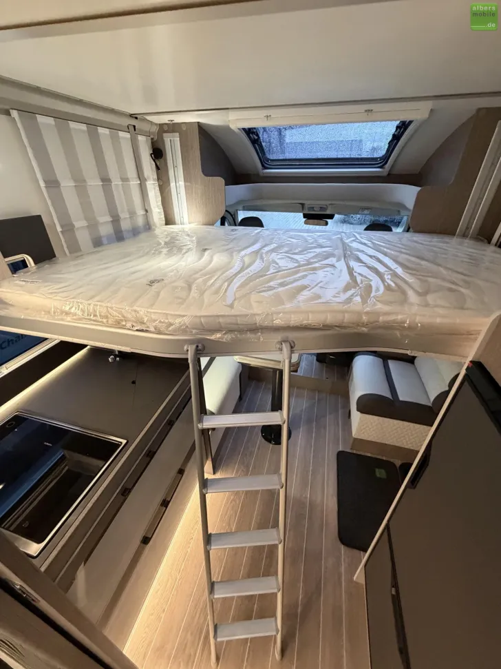 Fahrzeugbild Roller Team Zefiro Power Edition 266 TL 400W Solar 2xLithium #25