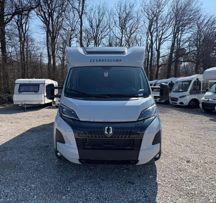 Fahrzeugbild Crosscamp EXPDN 7.0 E Peugeot SALE: spare bis zu 11000 EUR #3
