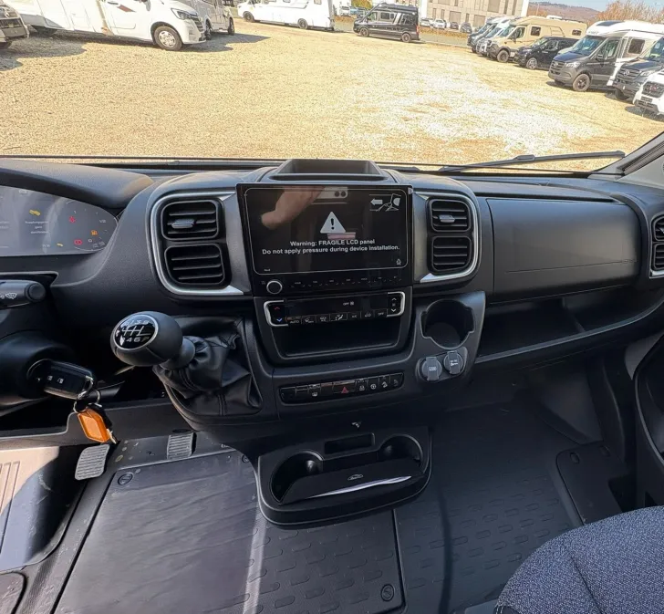 Fahrzeugbild Crosscamp EXPDN 7.0 E Peugeot SALE: spare bis zu 11000 EUR #12