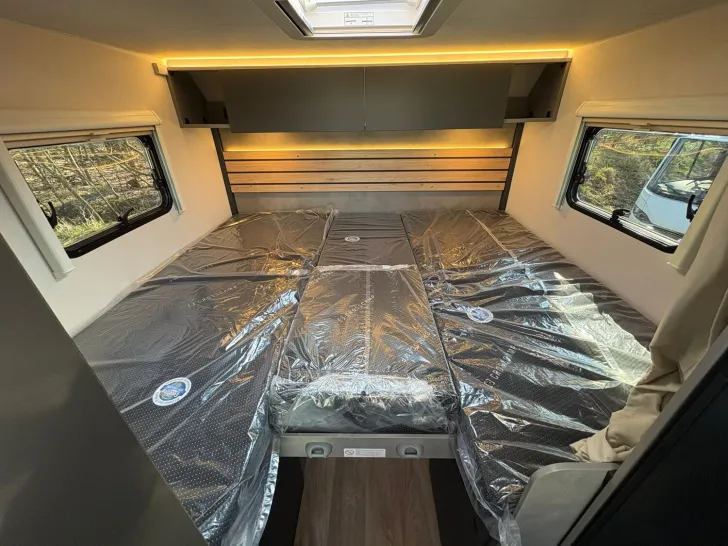 Fahrzeugbild Crosscamp EXPDN 7.0 E Peugeot SALE: spare bis zu 11000 EUR #31