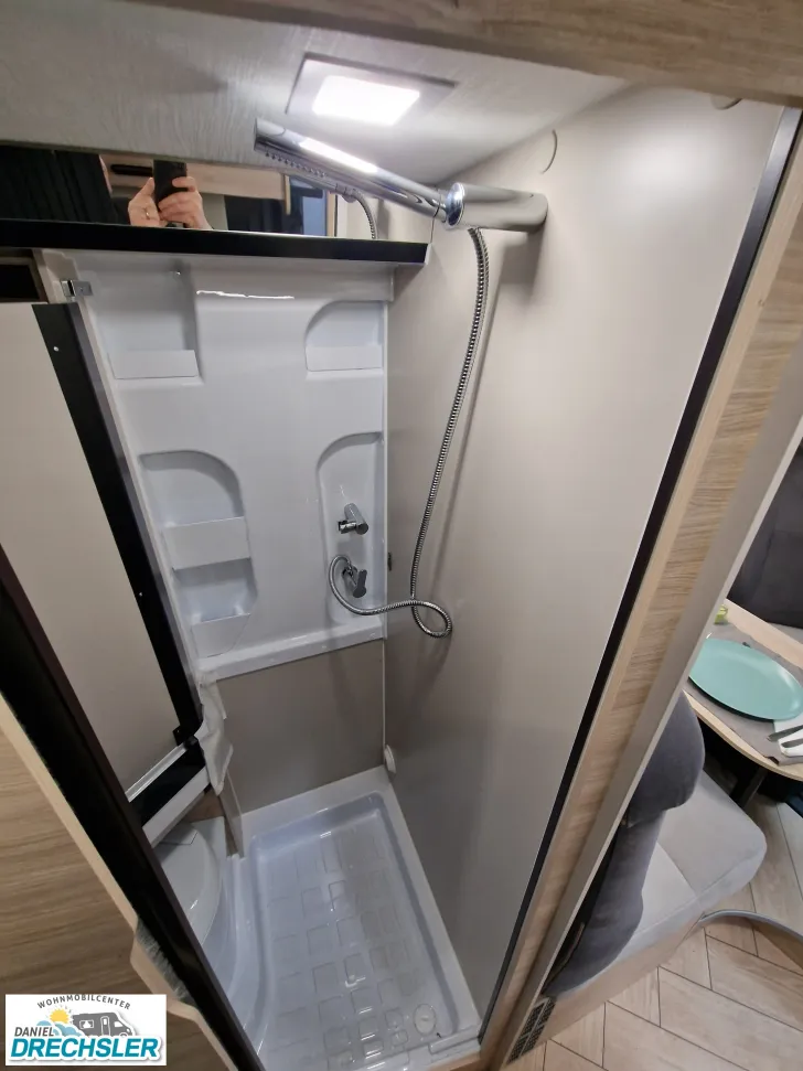 Fahrzeugbild Challenger V217 Cosy Edition #12