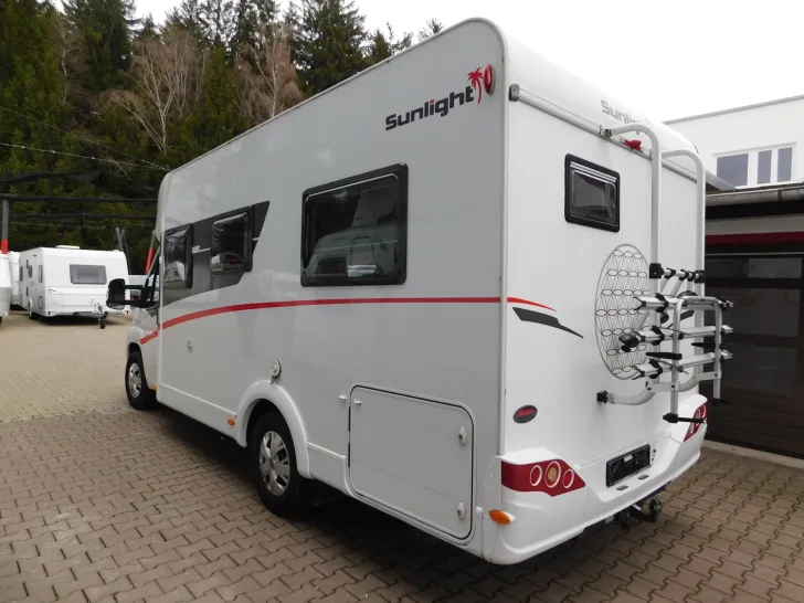 Fahrzeugbild Sunlight T 64 Hubbett, Solar, Wechselrichter, SAT, Klima #5