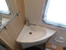 Fahrzeugbild Sunlight T 64 Hubbett, Solar, Wechselrichter, SAT, Klima #27