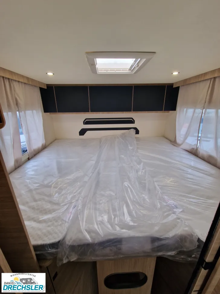 Fahrzeugbild Challenger 3057 Graphite Edition #21