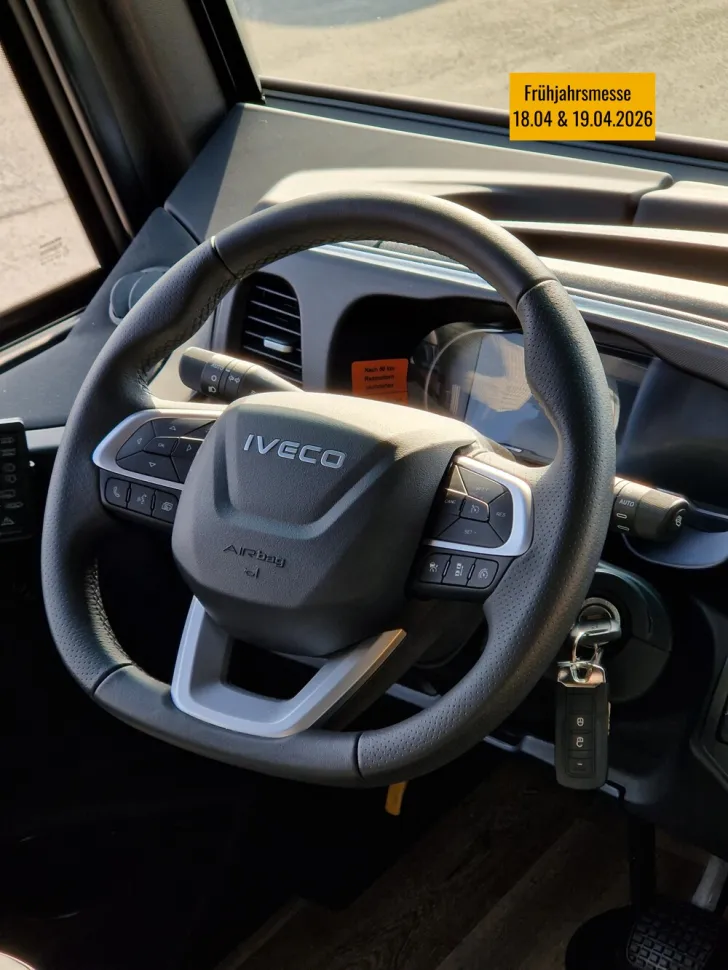 Fahrzeugbild Niesmann + Bischoff Flair 880 #8