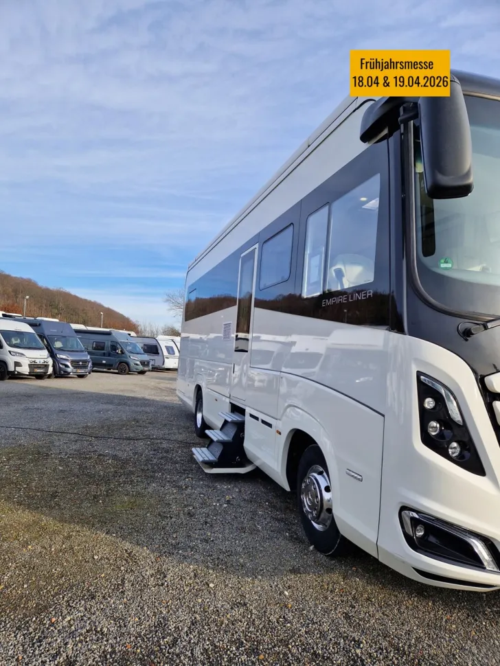 Fahrzeugbild Morelo Empire Liner 93 LO Slide Out #3