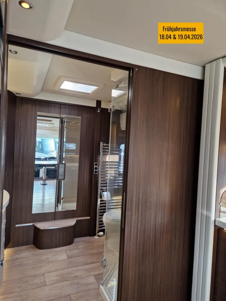 Fahrzeugbild Morelo Empire Liner 93 LO Slide Out #22
