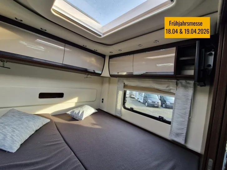 Fahrzeugbild Morelo Empire Liner 93 LO Slide Out #25
