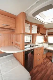 Fahrzeugbild Hymer Eriba Nova 465 Luxusline #7