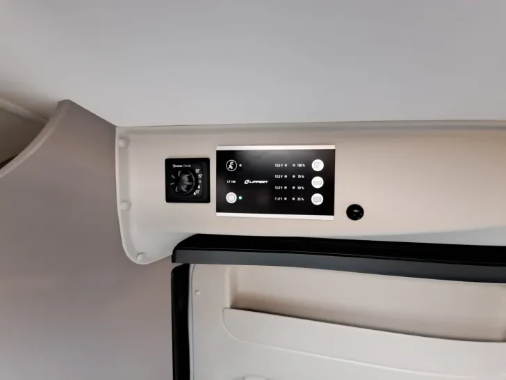 Fahrzeugbild Carado CV 600 Markise, Optik Paket 2, Basic Paket #14