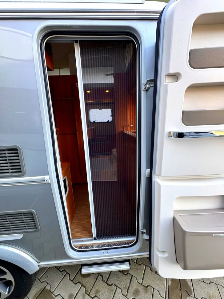 Fahrzeugbild Hymer Eriba Eriba Touring 420 mit  Markise und Fahrradträger #6
