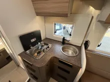 Fahrzeugbild Bürstner B66 TD 732 Lyseo |Hubbett|Kamera|SAT|Markise #10