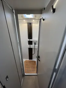 Fahrzeugbild Bürstner B66 TD 732 Lyseo |Hubbett|Kamera|SAT|Markise #13