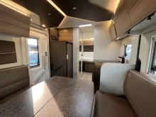 Fahrzeugbild Bürstner B66 TD 732 Lyseo |Hubbett|Kamera|SAT|Markise #19