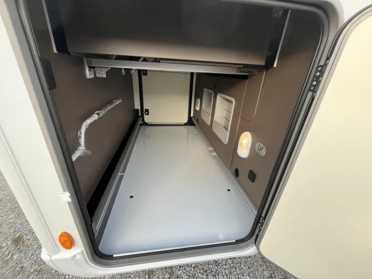 Fahrzeugbild Bürstner B66 TD 732 Lyseo |Hubbett|Kamera|SAT|Markise #26