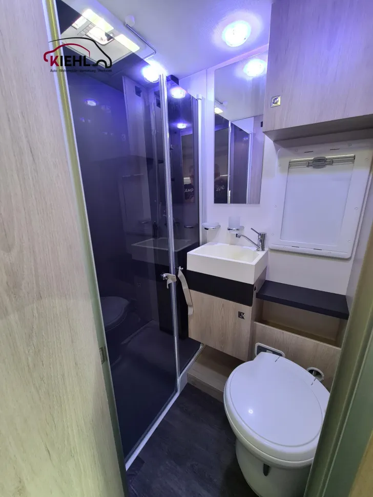 Fahrzeugbild Chausson Flash C 714 GA *Brennstoffzelle*Mitnahme Hund* #28