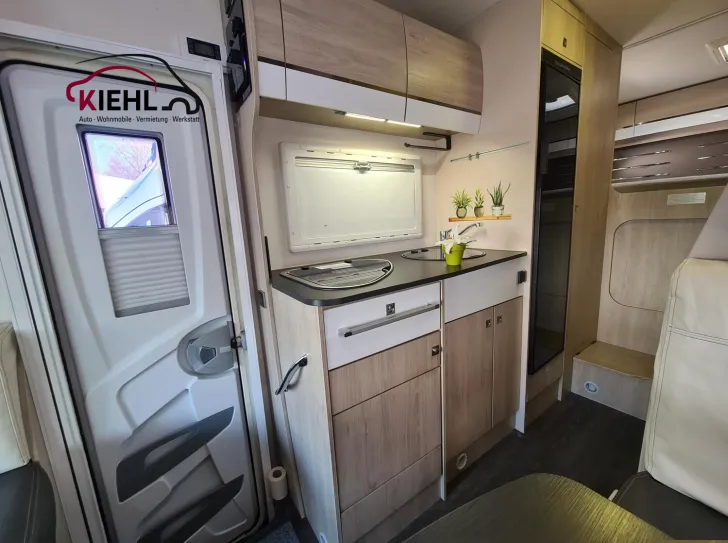 Fahrzeugbild Chausson Flash C 714 GA *Brennstoffzelle*Mitnahme Hund* #29